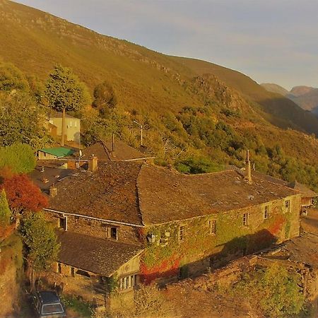 Casa O'Crego Pensionat San Román Eksteriør billede