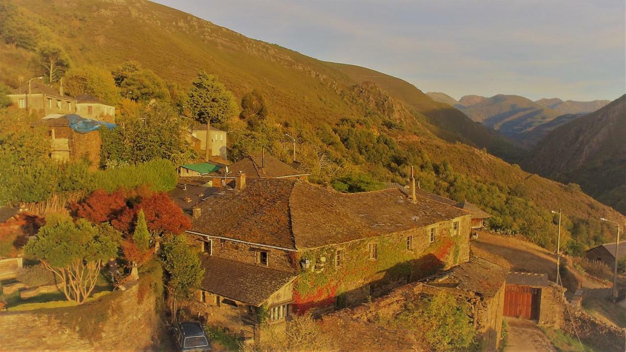 Casa O'Crego Pensionat San Román Eksteriør billede